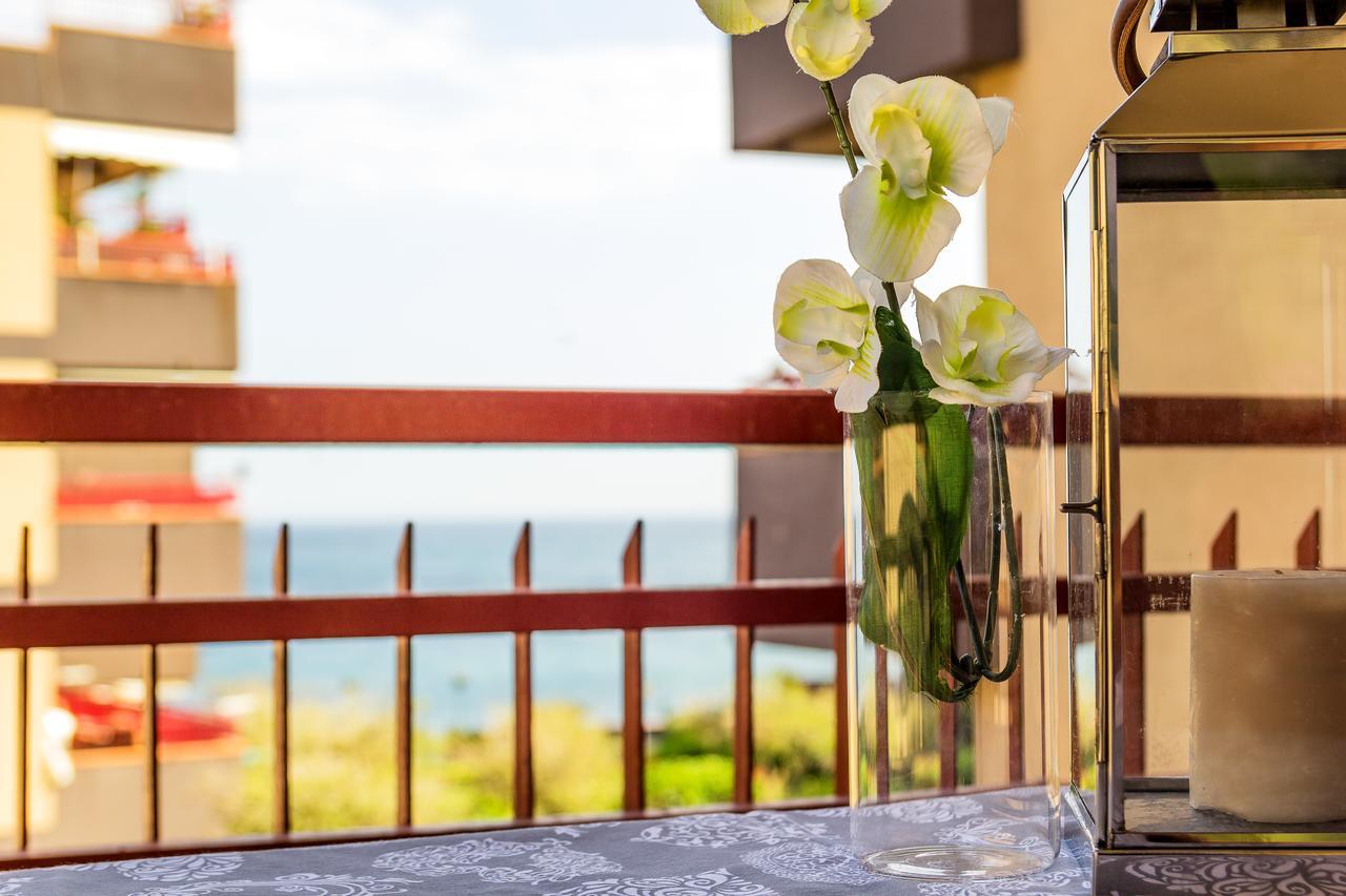 Blue Wood Apartment Letojanni Εξωτερικό φωτογραφία